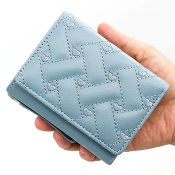 Модерен дамски къс чанта-портфейл с бродерия във формата на сърце с цип, однотонная проста чанта-портфейл за карти