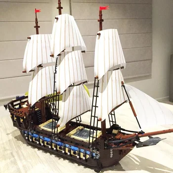 Набор от градивни блокове Pirate Imperial Ship Model Building САМ Fit 10210 Коледни подаръци за деца