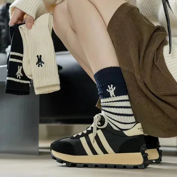 Чорапи за жените, памук, 2 двойки, сладки чорапи с анимационни екипаж, есен-зима, кавайные чорапи с изображение на заек, сладки висококачествени чорапи